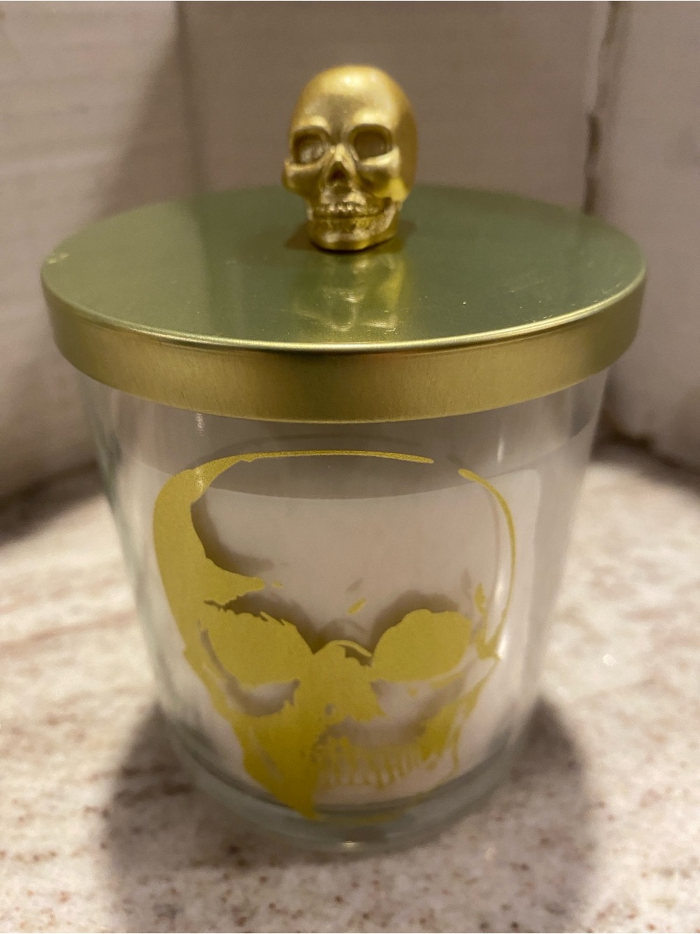 Gold Skull Glass Candle Jar w Metallic Lid Midnight marshmallow scent 9.5oz NWT - Picture 3 of 6